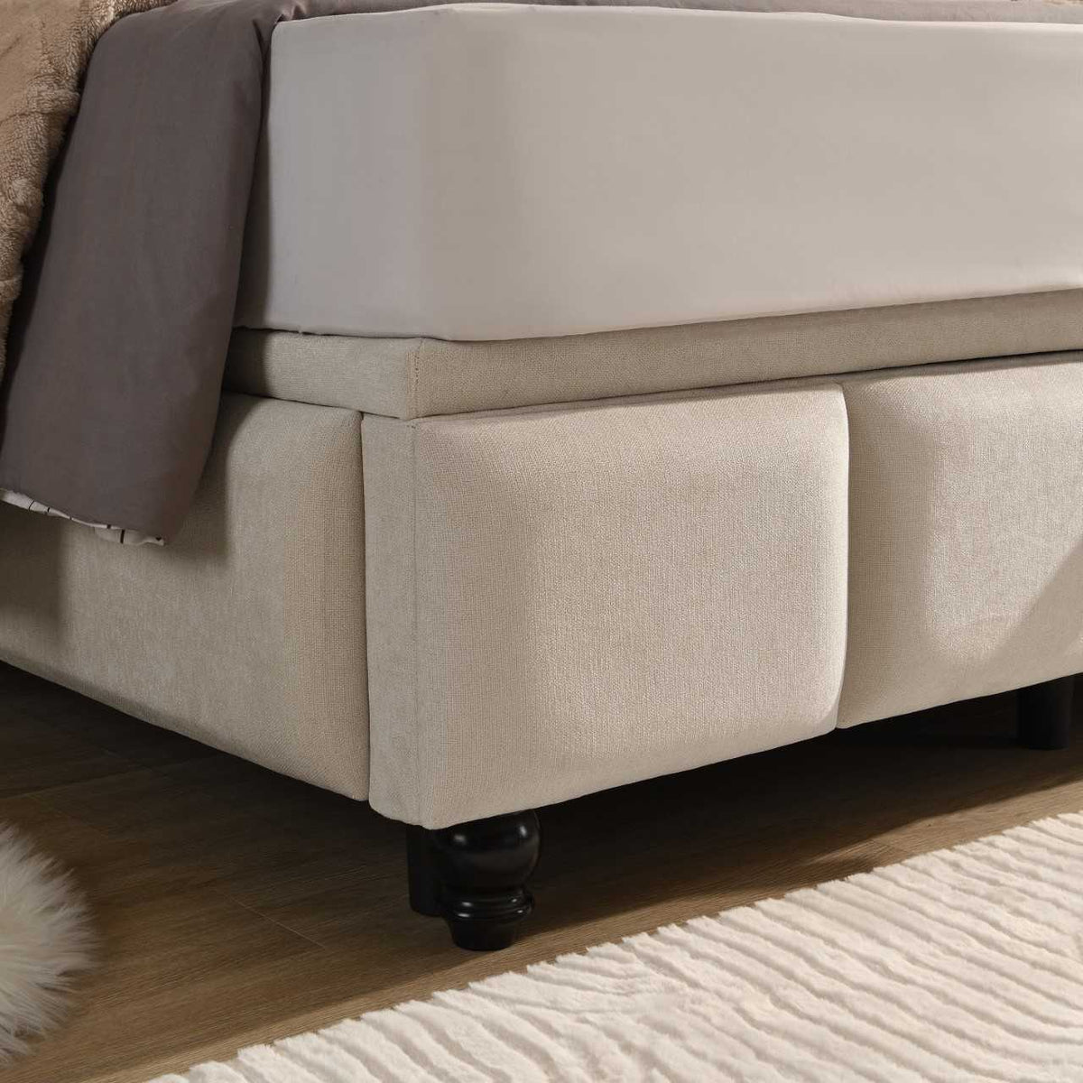 Armagh Gas Lift Bed